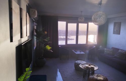Maadi Apartment | Nile Pyramidal View Apartment