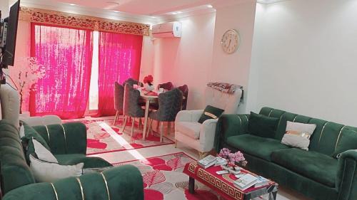 Old Cairo Apartment | Nile Serenity Apartment