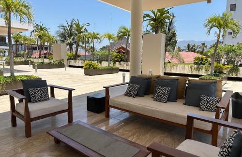 Marina Vallarta Apartment | Nima Bay Oasis, Ground Floor with Private Garden
