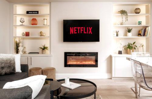 Redcliffe Apartment | Niru Experience Jewel Of Ifield Road