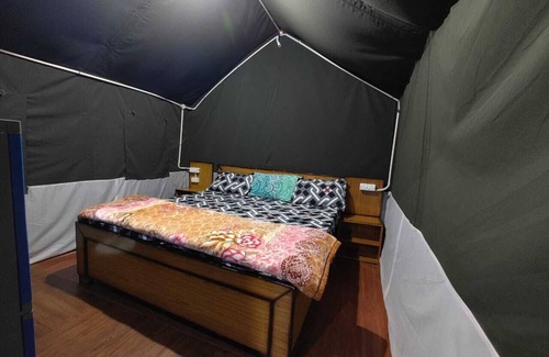 Almora Hotel | Nisarg Camping Pods
