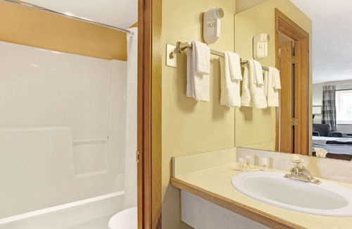 Fife Hotel | Niwas Inn