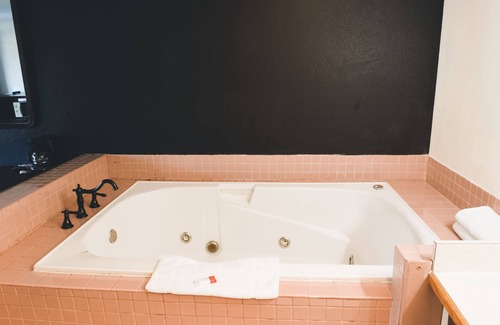 Fife Hotel | Niwas Inn