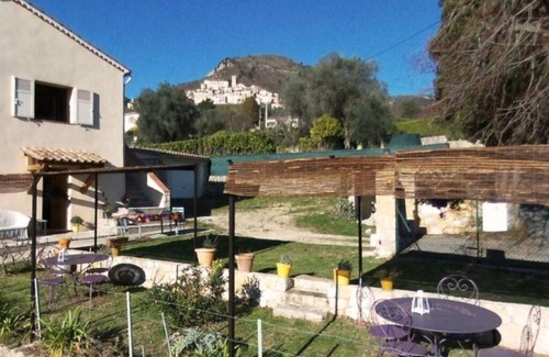 Le Bar-sur-Loup Apartment | Noélie's House