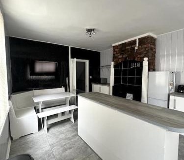 Bootle House | No. 206 - Spacious 5 Bed