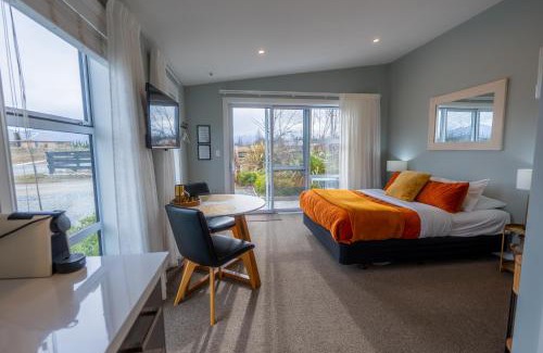 Twizel House | “No.25”Stand alone guest studio unit