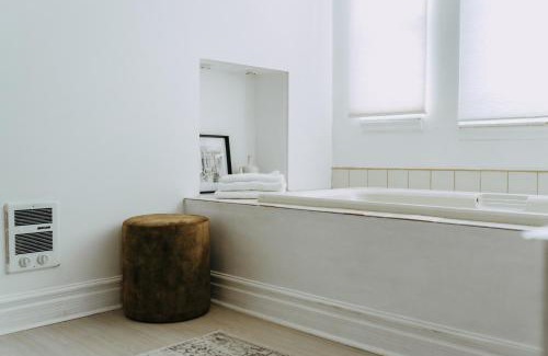 Winnipeg Bed & Breakfast | No. 5 East