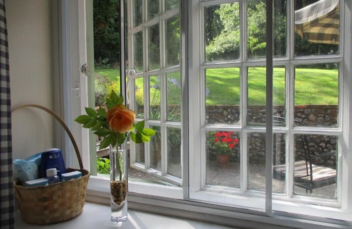Holkham Bed & Breakfast | No 52 'Sea Holly' Holkham