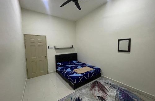 Tersusun Pundut House | No 61 Nazirin Homestay Tmn Indah Raya 2 Manjung Lumut