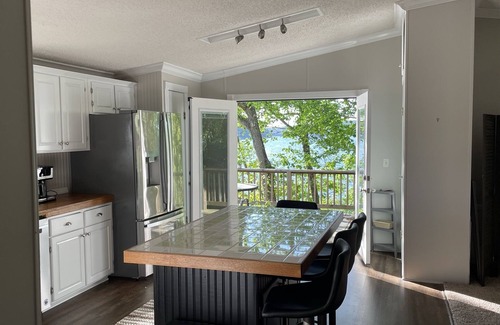 Cullman House | No DeadLines Lakehouse on Smith Lake