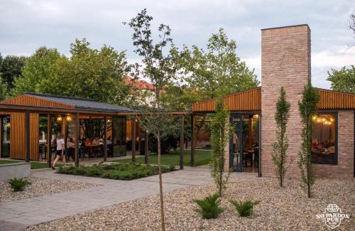 Satu Mare Hotel | No Pardon Hotel