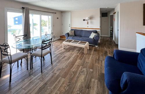 Emerald Isle Apartment | No Regrets Down
