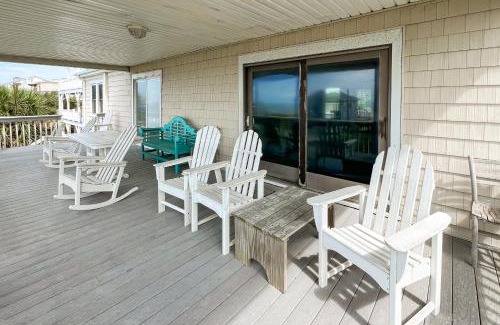 Emerald Isle Apartment | No Regrets Down