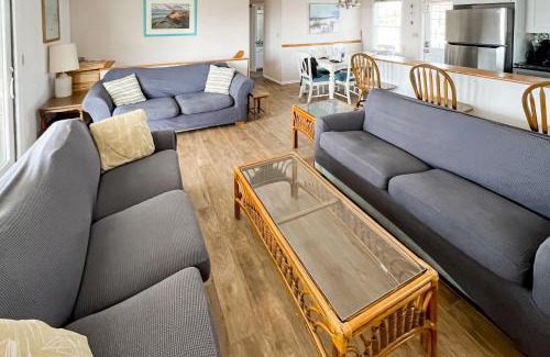 Emerald Isle Apartment | No Regrets Up