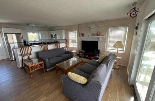 Emerald Isle House | No Regrets