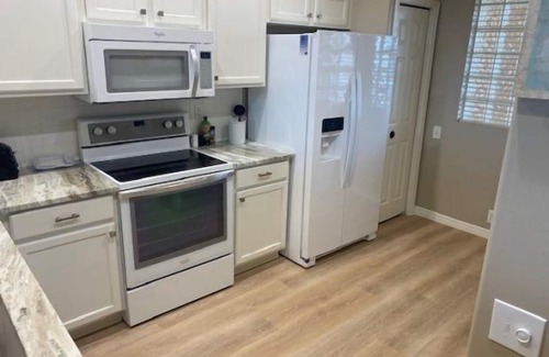 Tropical Cove Condo | No Worries, Tee On at Lexington CC Golf Village