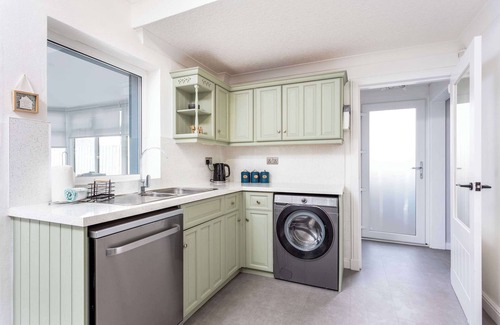 Kilmarnock House | No15 Ellis House - Donnini Apartments