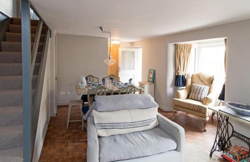 Brancaster Staithe House | No33 HILLVIEW LODGE BOUTIQUE COTTAGE