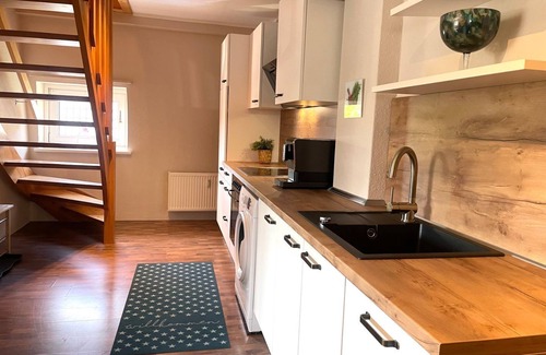 Sahlenburg Apartment | NO6 - Ferienwohnung mit Gemütlicher Ausstattung, 5 Min. zum Strand - Nige Ooge