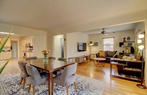 Nob Hill House | Nob Hill Home|Private Yards