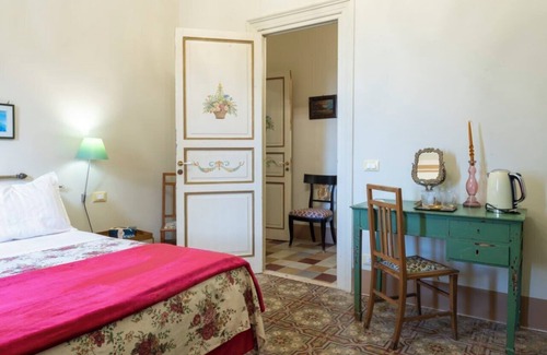 Erice Bed & Breakfast | Noble palace sky view in the mountains, near the historic center of Erice