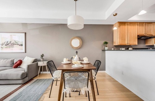 Boulder House | NoBo Townhome - Garden & Nearby Trails - Bright