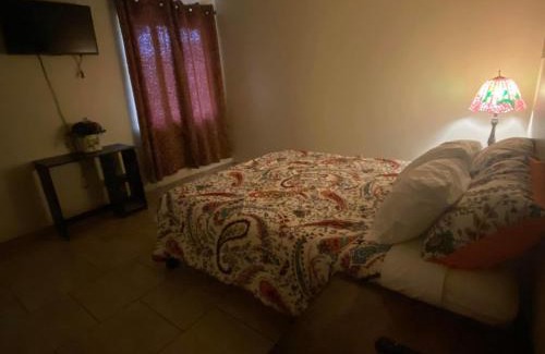 Greenacres Apartment | nogal ave 21st