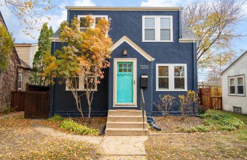 Hale House | Nokomis Blue
