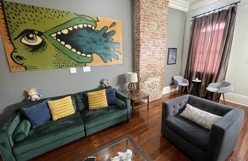 South 7th Ward House | NOLA Historic Style 4BR Single family mins from French Quaters!
