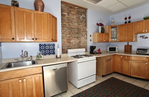 Leonidas House | NOLA House-Center of all things New Orleans! Historical neighborhood.n