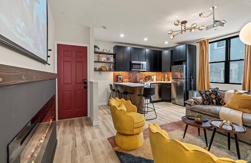Northern Liberties Apartment | NoLibs l Fishtown l Gorgeous l 1BR