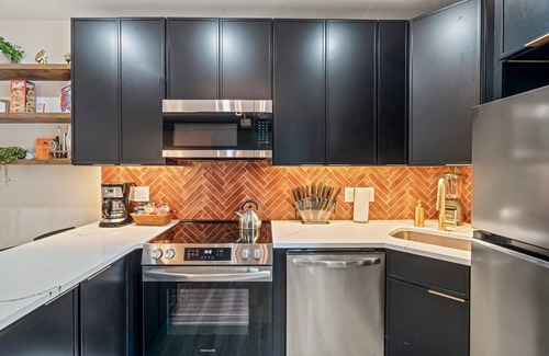 Northern Liberties Apartment | NoLibs l Fishtown l Gorgeous l 1BR