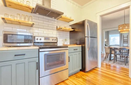 Columbia House | NoMa Green House