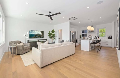 Downtown House | Nomad - Arts District - Garage - 0.5 mi DT