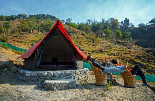 Gunehr House | Nomadic soul camps Bir Biling ,Best camp in Bir , River side Camp