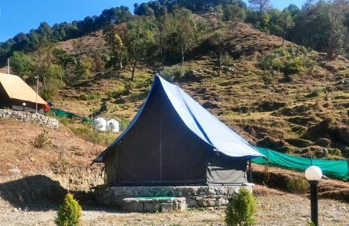 Gunehr House | Nomadic soul camps Bir Biling ,Best camp in Bir , River side Camp