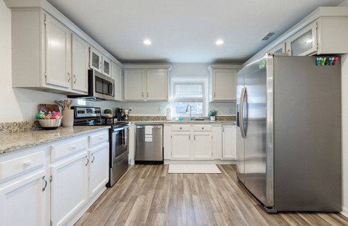 Parker House | Nomads Nest- Close to Swamp Rabbit Cafe