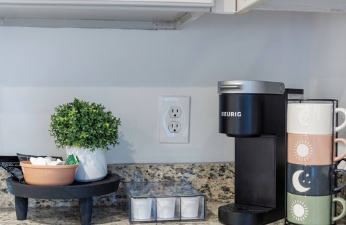 Parker House | Nomads Nest- Close to Swamp Rabbit Cafe