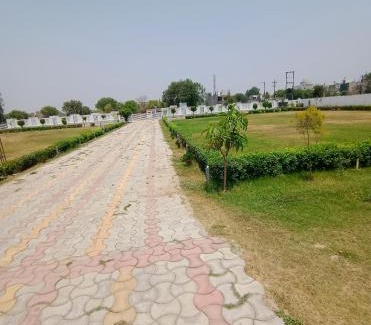 Mohangarh House | Non AC Room For Travelers Lucknow