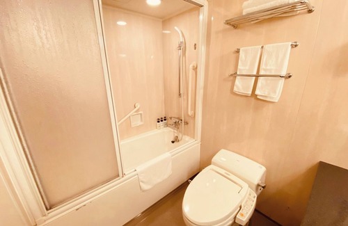 Nishikasai Hotel | Nonsmoking Deluxe Twin Room breakfast included/Edogawa-ku Tokyo