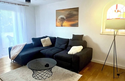 Frohnhausen Apartment | Nook - cozy vacation apartment - near the trade fair