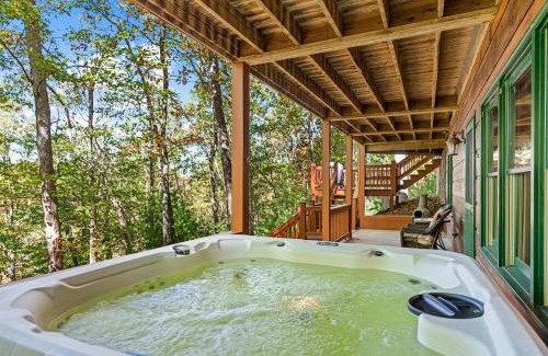 Blue Ridge House | Noontootla Creek Hideaway