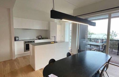 Copenhagen Apartment | Nordhavn luxe w water view