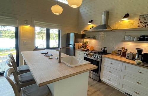 Annapolis Valley House | Nordic Spa - Serene lakefront escape