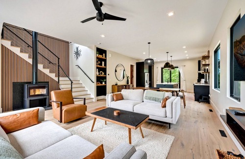Egg Harbor House | Nordica House-Walk to Egg Harbor