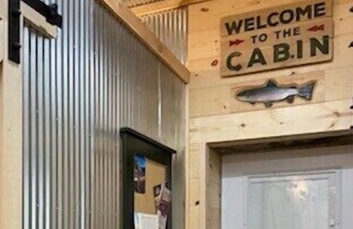 Norfork House | ❤️Norfork's Caddis Cabin - Close to all the sites! Walk to the Brew Pub & Café❤️