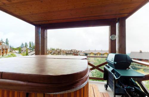 Big White Ski Resort House | North 9