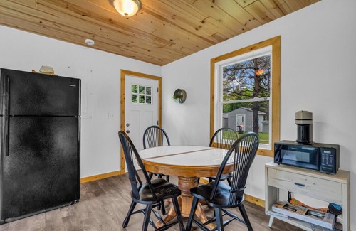 Lexington Cottage | North Bound 25 Cottage #5