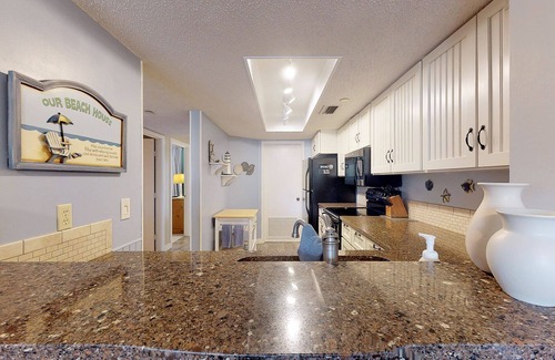 Saint Simons Island Condo | North Breakers 2 bedroom condo with access to the Beach