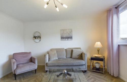 Hawick Apartment | North Bridge Apartment